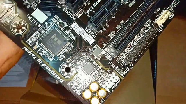 GIGABYTE 78LMT USB3.0 R2 AM3+ SOCKET MOTHERBOARD UNBOXING AND TESTING | AMD FX 4300 QUAD CORE смотреть онлайн