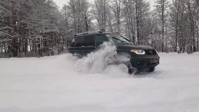 УАЗ ПАТРИОТ смотреть онлайн