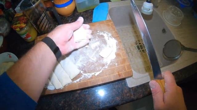 Любимое блюдо Хабиба Нурмагамедова (Аварский хинкал). смотреть онлайн