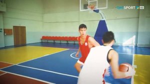 Обучающий ролик по баскетболу: Как делать пик-н-ролл