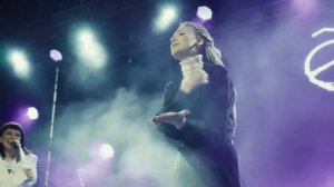 Песня "Не брошу на полпути" на языке жестов