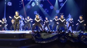 1000013337.mp4 Танец 90-х