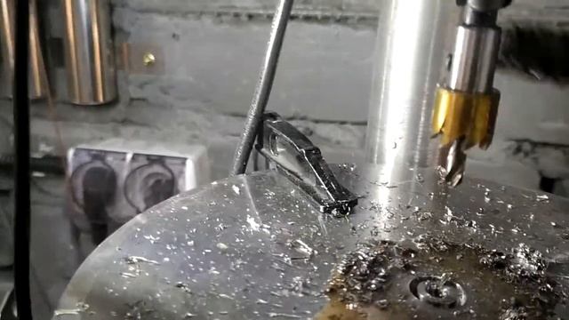 Коронки по металлу из Китая