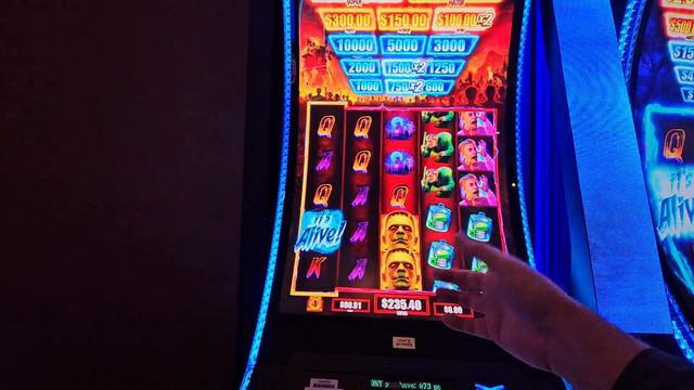 Luxor Frankenstien Slot Machine Win! смотреть онлайн