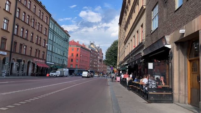 Stockholm Walks: lively neighborhood to fantastic view. Södermannagatan to Fjällgatan. смотреть онлайн