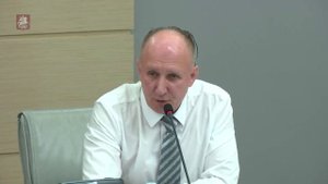 О проблеме переселения из бывшего ведомственного жилья и общежитий Юрий Кокорев.