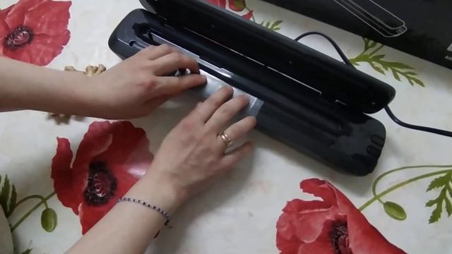 Вакуумируем корень имбиря с помощью вакууматора Kitfort:KT-1503-2 #kitfort #китфорт смотреть онлайн