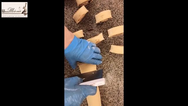 Рецепт Булочки с корицей. Булочка из дрожжевого теста. Выпекаем булочку в духовке смотреть онлайн