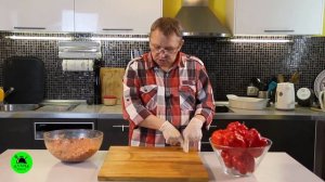 Фаршированные перцы с мясным сборным фаршем и перловкой