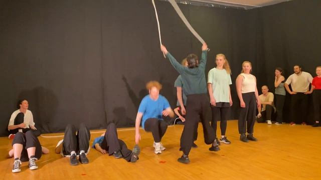 ГИТИС экзамен по сценическому движению, 1 курс. смотреть онлайн