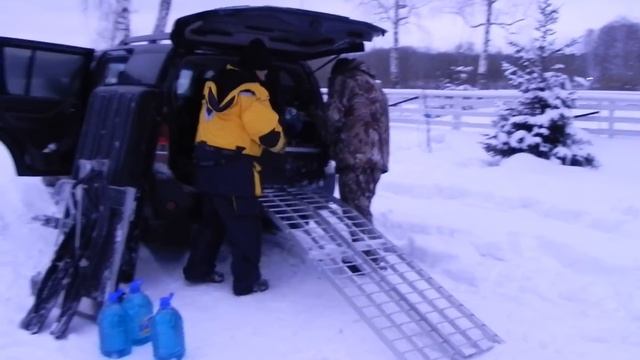 МИНИСНЕГОХОД  РАЗГУЛЯЙ