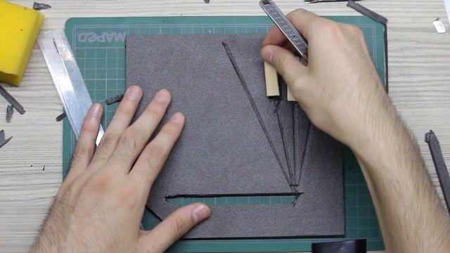 DIY TRAFFIC LIGHT MODEL смотреть онлайн