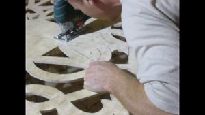 Вырезка из фанеры на потолок / carving of plywood on the ceiling