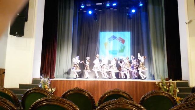 "Любушки" - "Народный танец". Фестиваль "Город Дружбы - равные возможности - 2016"