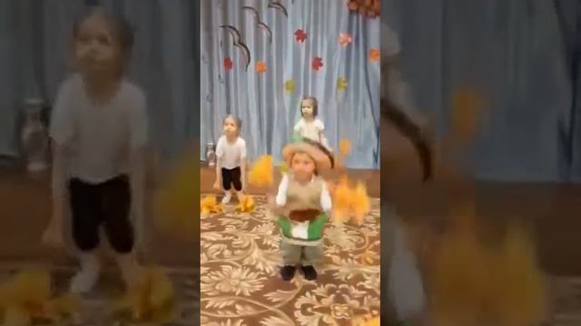 Театральная постановка 4-5 лет Юра Шибеко смотреть онлайн