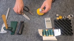 Обзор и распаковка турецких дробовых  патронов "MECA" 12 калибр 12/70, 32гр. в контейнере.