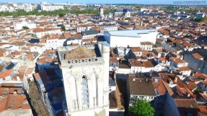 Prise de vue aérienne de l'église Saint Sauveur à la Rochelle