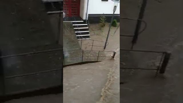 Unwetter in Rheinbach , Kallenturm , Nordrhein-Westfalen #Hochwasser 14.07.2021