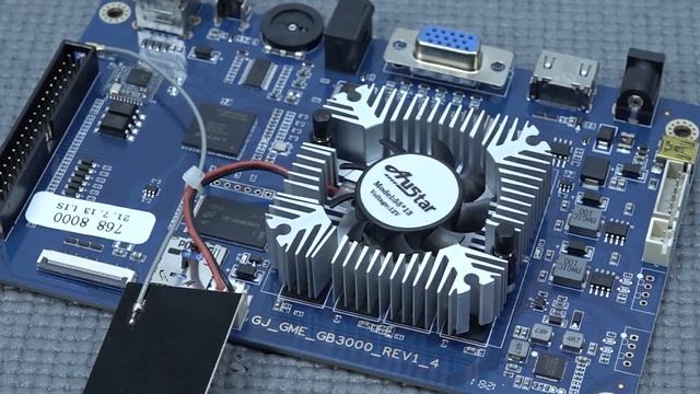 The Portable Arcade That Plays Al Retro Games In 2023 ? смотреть онлайн