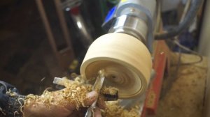 Три основных способа надежно закрепить заготовки в токарном станке