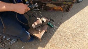 Соседи в шоке! Не выкидывай старую оконную решетку. Сделай так же на дачу!