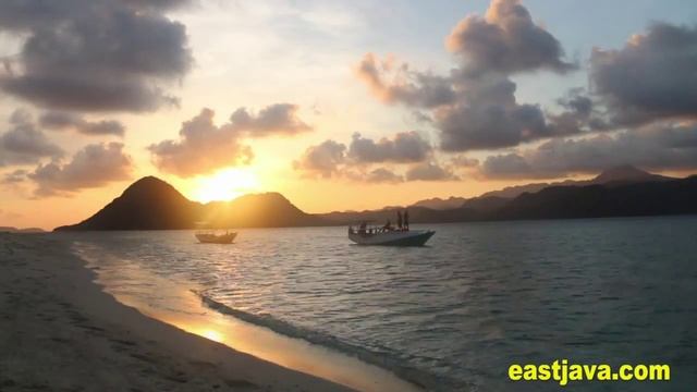 Selayar Island - Bawean - East Java - Indonesia смотреть онлайн