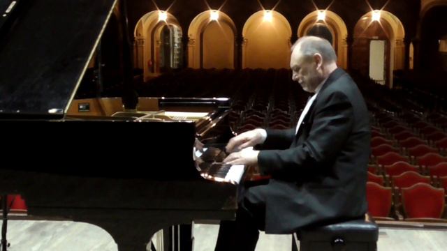 Юрий Дикий играет Прелюдию С.В.Рахманинова, ор.23, №7, c moll. смотреть онлайн
