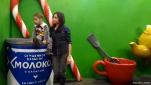 Дом великана Казань. Прогулки с Аликом.