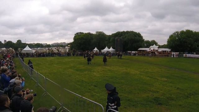 Времена и Эпохи 2016 игра Исинди на Лошадях p2 смотреть онлайн