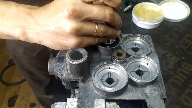 Ремонт заднього модулятора DAF, Mersedes. Wabco 480 103 010 2.