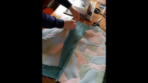 Жилет из кусочков флиса. #лоскутноешитье #переделкаодежды #patchwork #апсайклинг