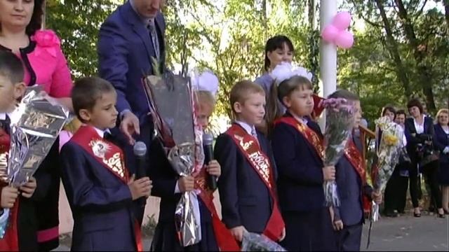 Первый Звонок смотреть онлайн