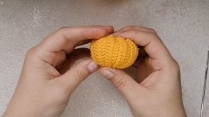 Как быстро и просто связать тыкву крючком - пошаговый мастер-класс. И.Полищук