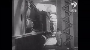 Load testing the Sydney Harbour Bridge - Feb 1932