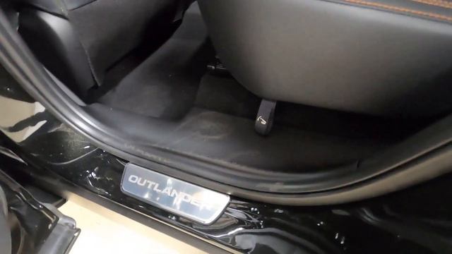 New 2023 MITSUBISHI OUTLANDER SEL 40th Anniversary SUV For Sale In Columbus, OH смотреть онлайн