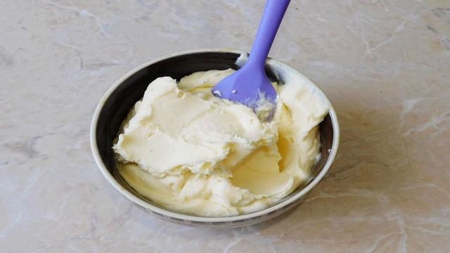 КАК ПРИГОТОВИТЬ КРЕМ ШАРЛОТТ? Простой, вкусный и густой крем Шарлотт для прослойки и украшения