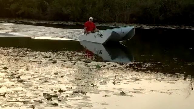 Лодка из пенопласта и стеклоткани (испытание) смотреть онлайн