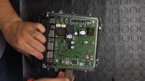 ????-??????/ Чип-тюнинг/ Вскрытие ЭБУ в DIESELOK. Как разобрать блок управления автомобиля