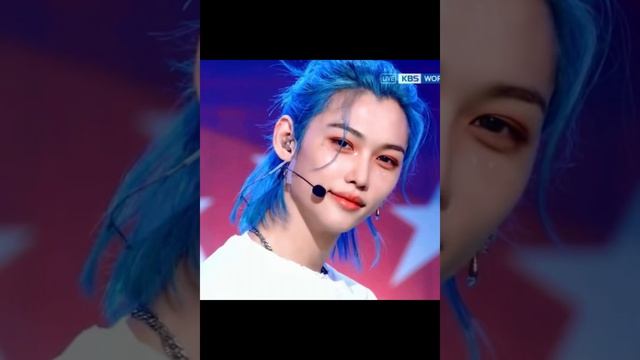 Felix is sooo handsome with blue hair #straykids #felix #kpop