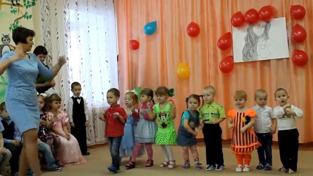 Утренник в детском саду «Ах какая мама, загляденья прямо » смотреть онлайн