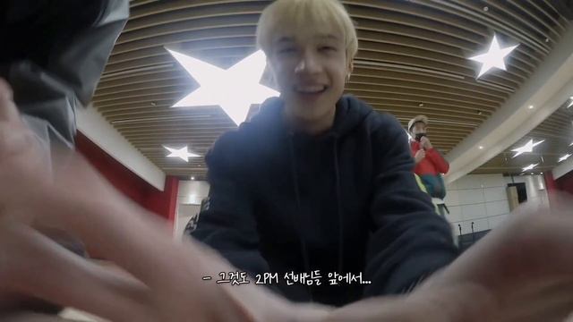 [SKZ ОЗВУЧКА] [VLOG SKZ] STAY! Пойдём к Чану домой смотреть онлайн