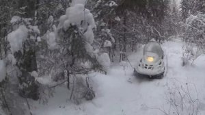 ПРОБИВАЕМ ПУТИК НА СНЕГОХОДЕ/ПРОВЕРИЛ КАПКАНЫ НА КУНИЦУ// НАВАЛИЛО СНЕГА/ НА ПРОМЫСЕЛ С ТАЙГОЙ 550