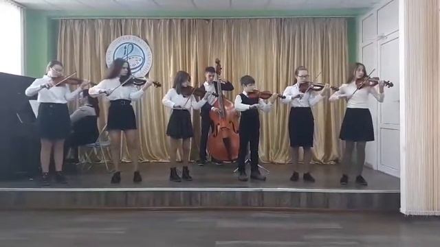 Ансамбль скрипачей. 11-15 лет. Инструментальное исполнительство. М. МакЛин "Маленькое фанданго" смотреть онлайн