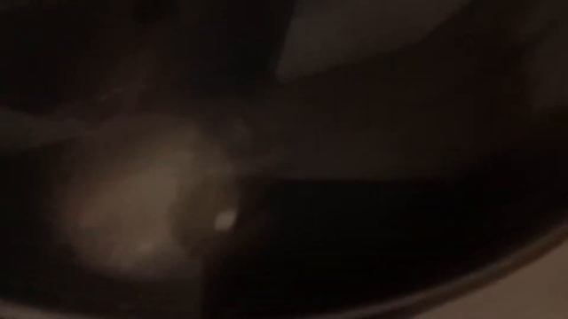 Избиваю морально и физически пустую банку энергетика за то что она пустая смотреть онлайн