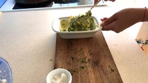 Соленое сливочное масло к завтраку