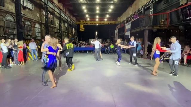 Bachata Libre - Intermedios - Отбор 3.1 смотреть онлайн