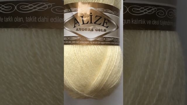 Подробный обзор пряжи Alize Angora Gold(Полушерсть с ангорой) №01 Крем смотреть онлайн