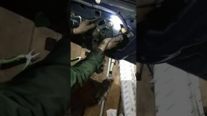 Вольво S80. Замена стеклоподъёмника. Демонтаж