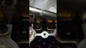 Как рассухарить клапана без приспособлений