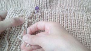 Как спрятать кончики нитей, полотно - резинка. Вязание спицами. Knit Solo